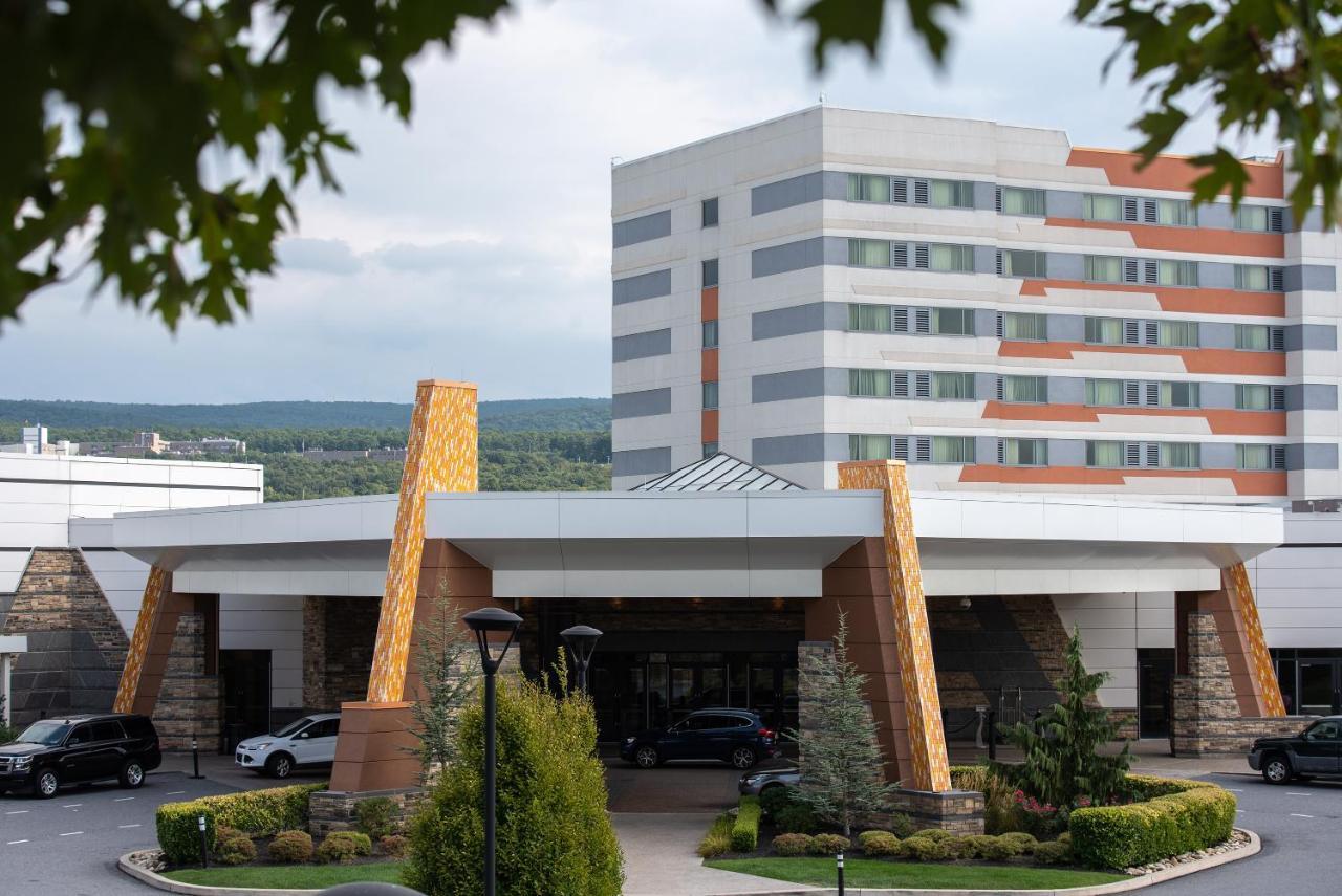 Mohegan Pennsylvania - Adults Only Wilkes-Barre Exterior photo